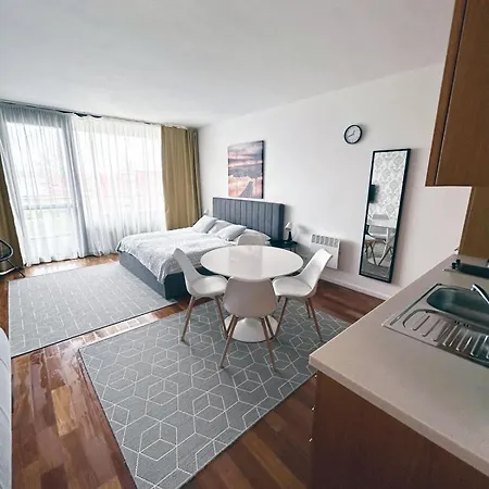 Bl Yachtclub Lakeview Daire Balatonlelle