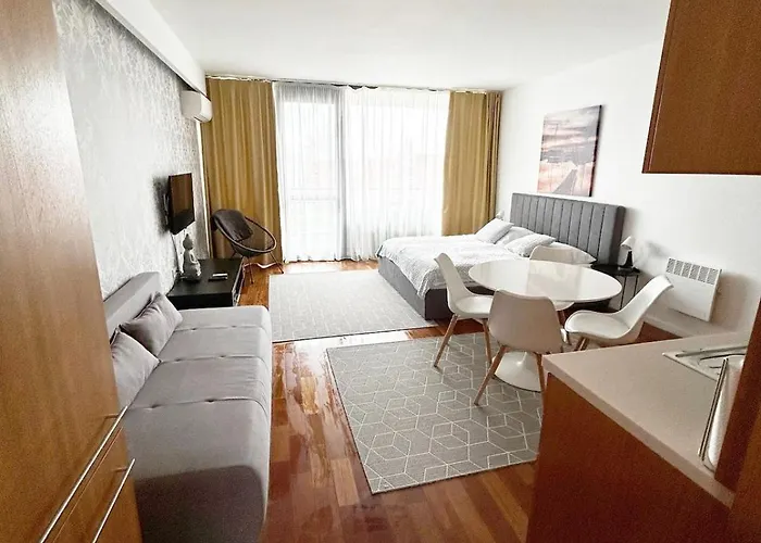 Bl Yachtclub Lakeview * Balatonlelle